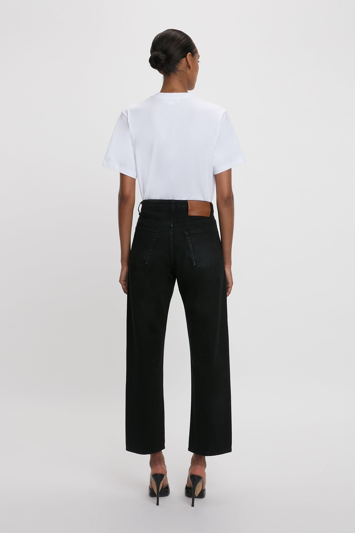 Bernie Relaxed Jean In Washed Black