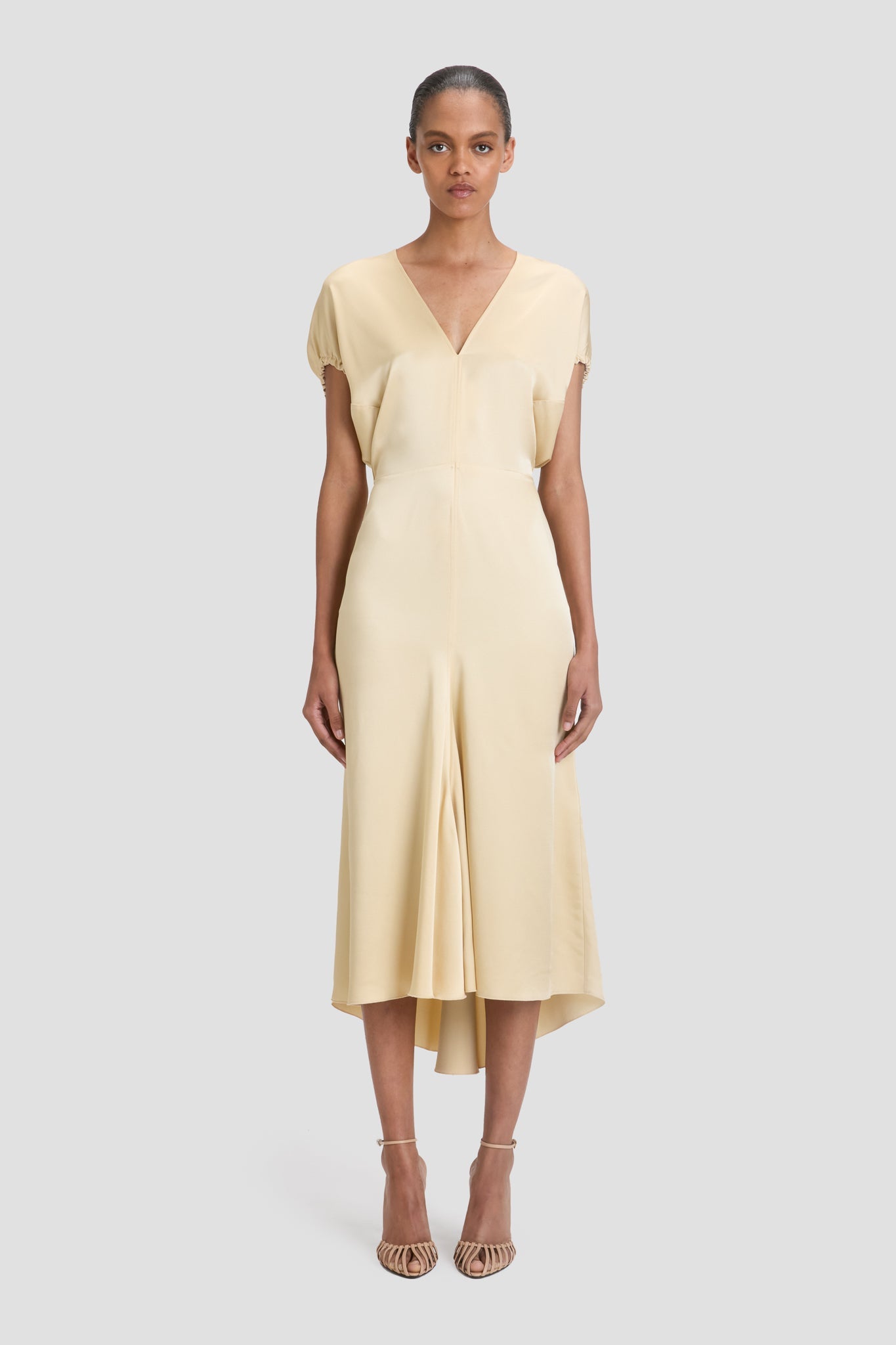 Blouson Detail Midi Dress In Macadamia