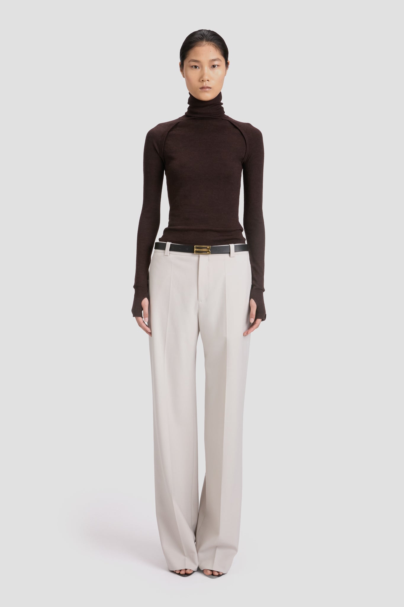 Classic Straight Leg Trouser In Pumice