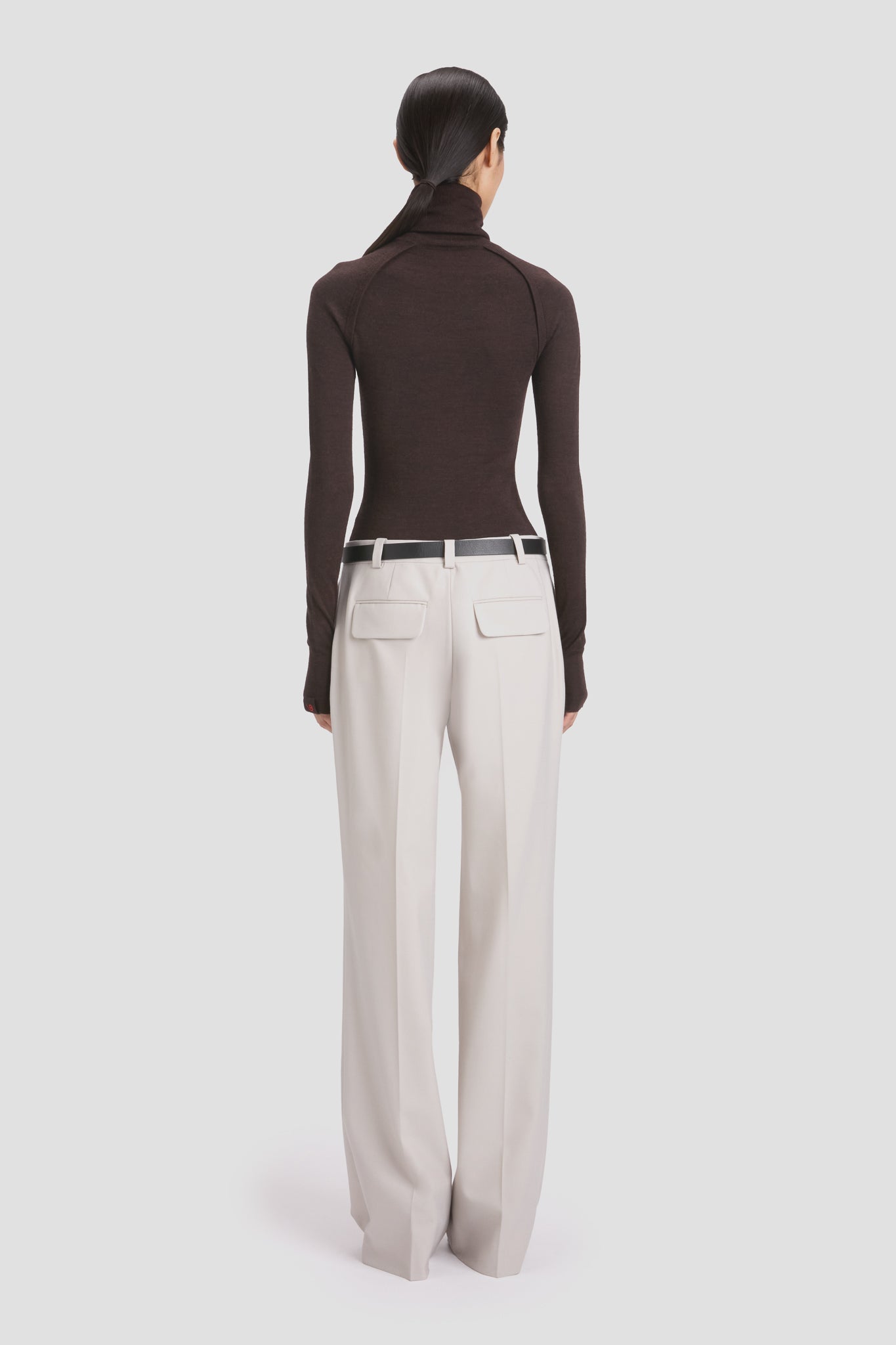 Classic Straight Leg Trouser In Pumice