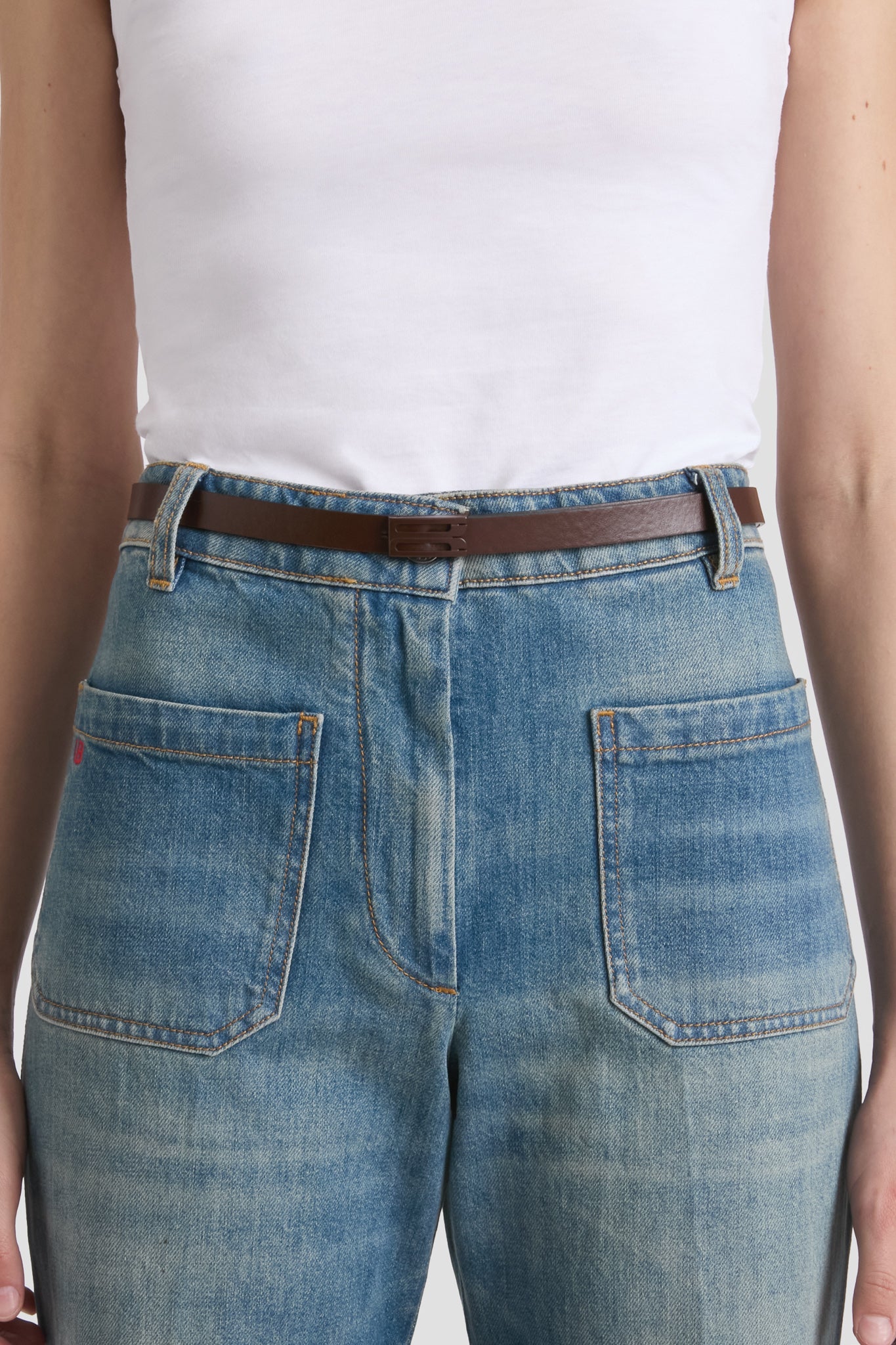 Tonal Micro Dorian Belt In Dark Brown Smooth Leather