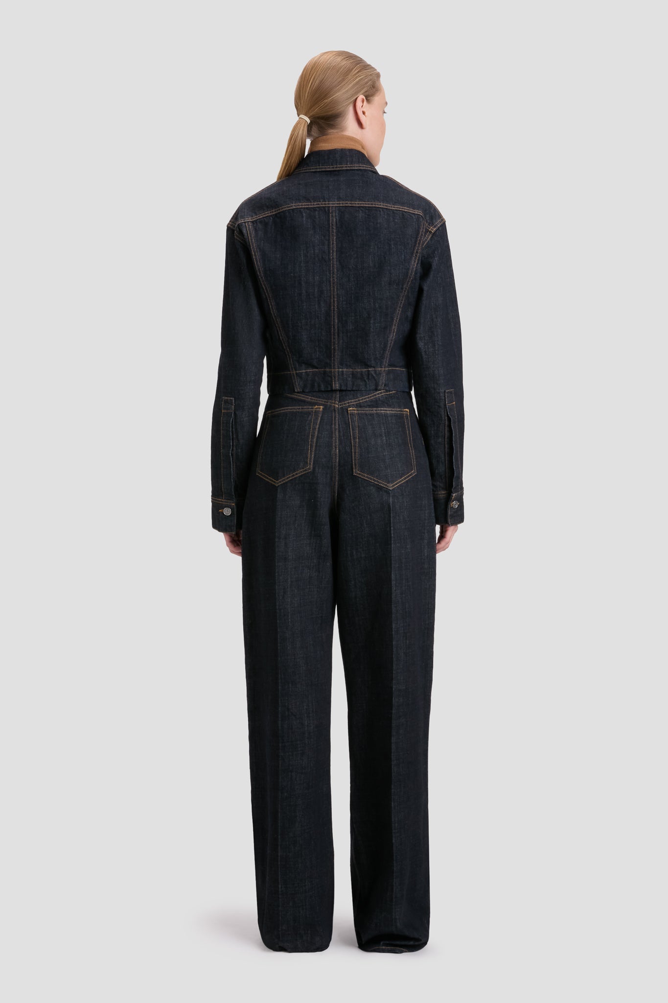 Cropped Denim Jacket In Indigo Rinse