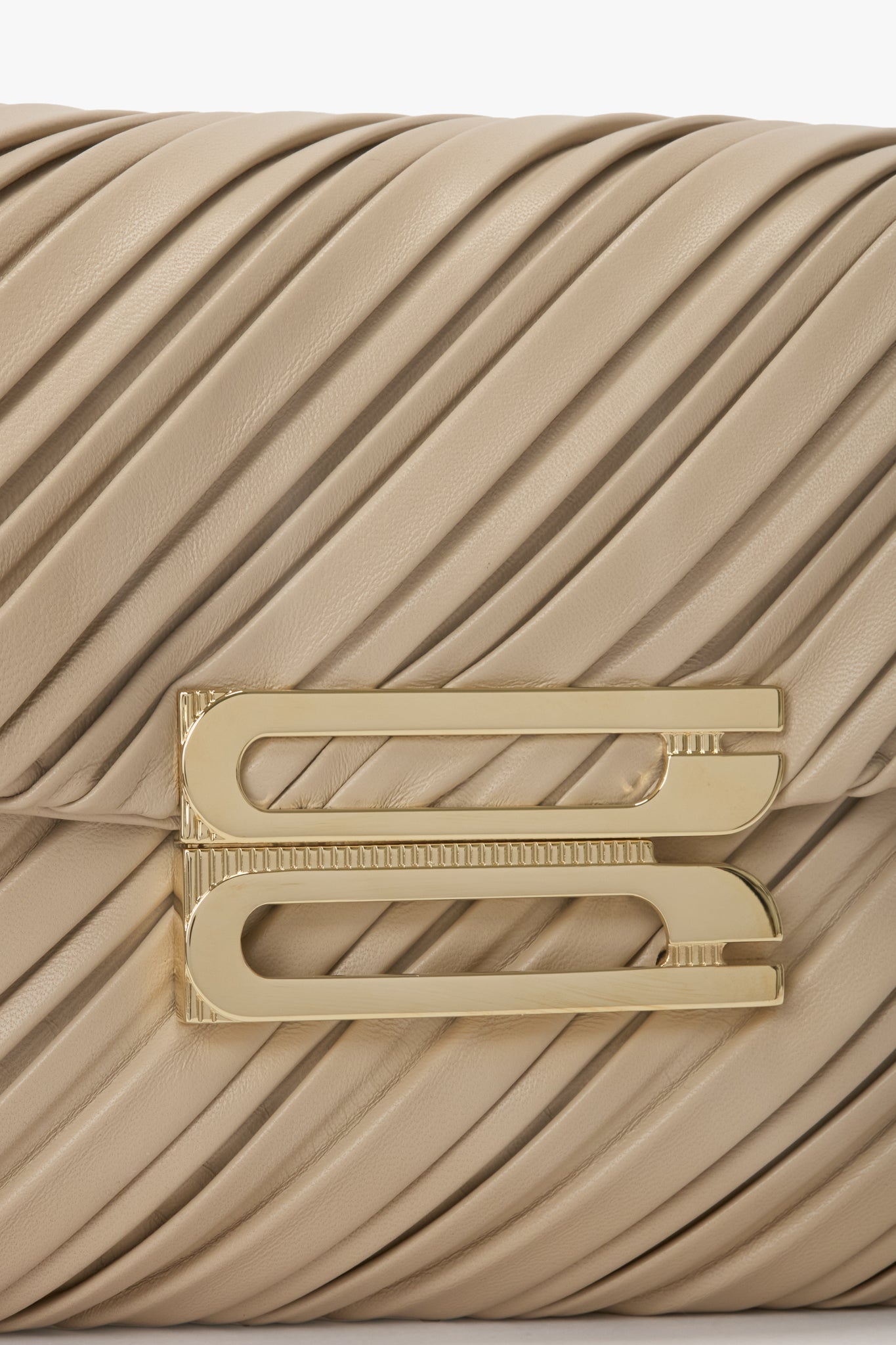 Soft Dorian Bag In Sand Pleated Leather