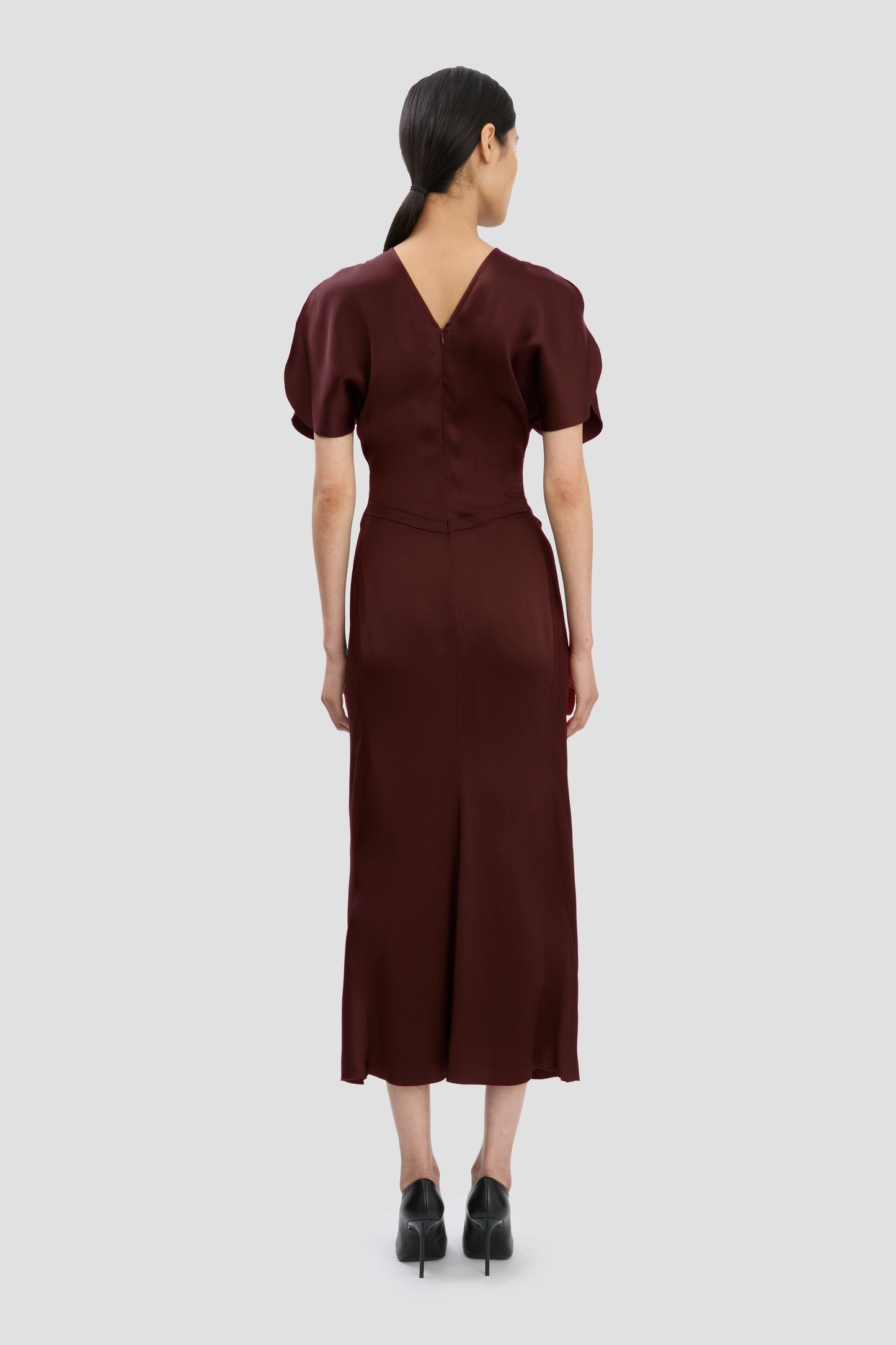 Gathered Waist Midi Dress In Merlot