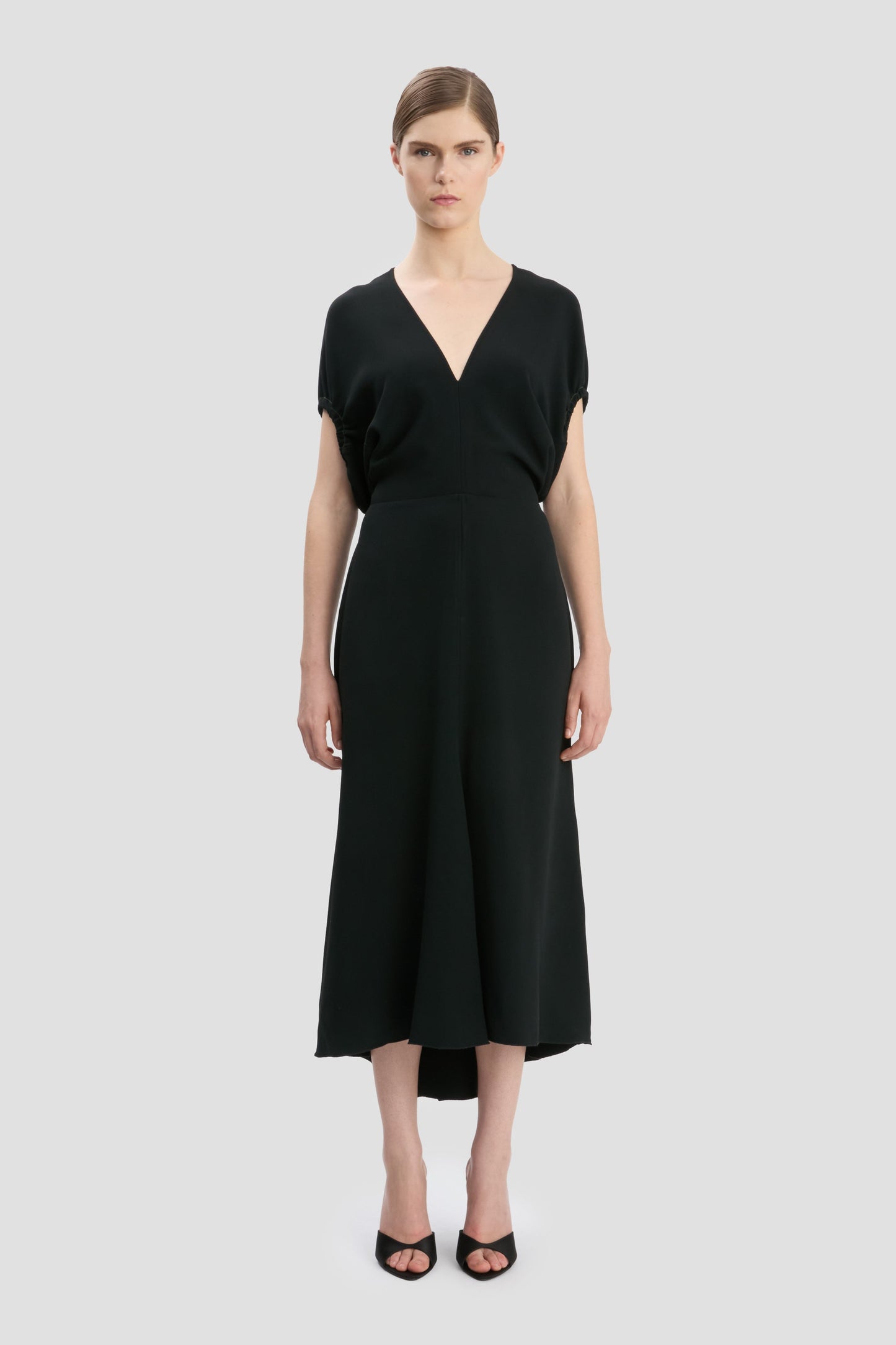 Blouson Detail Midi Dress In Black