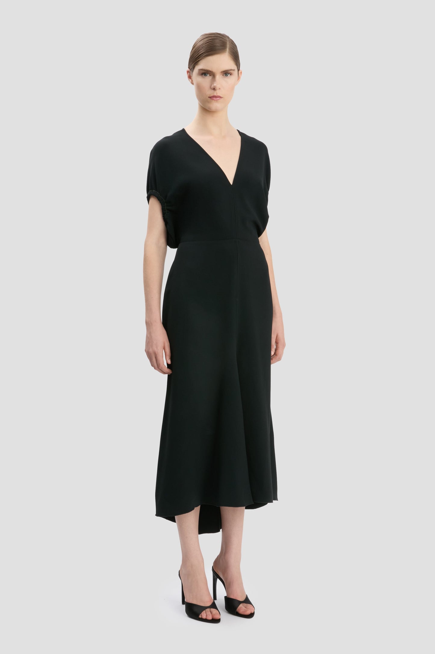 Blouson Detail Midi Dress In Black