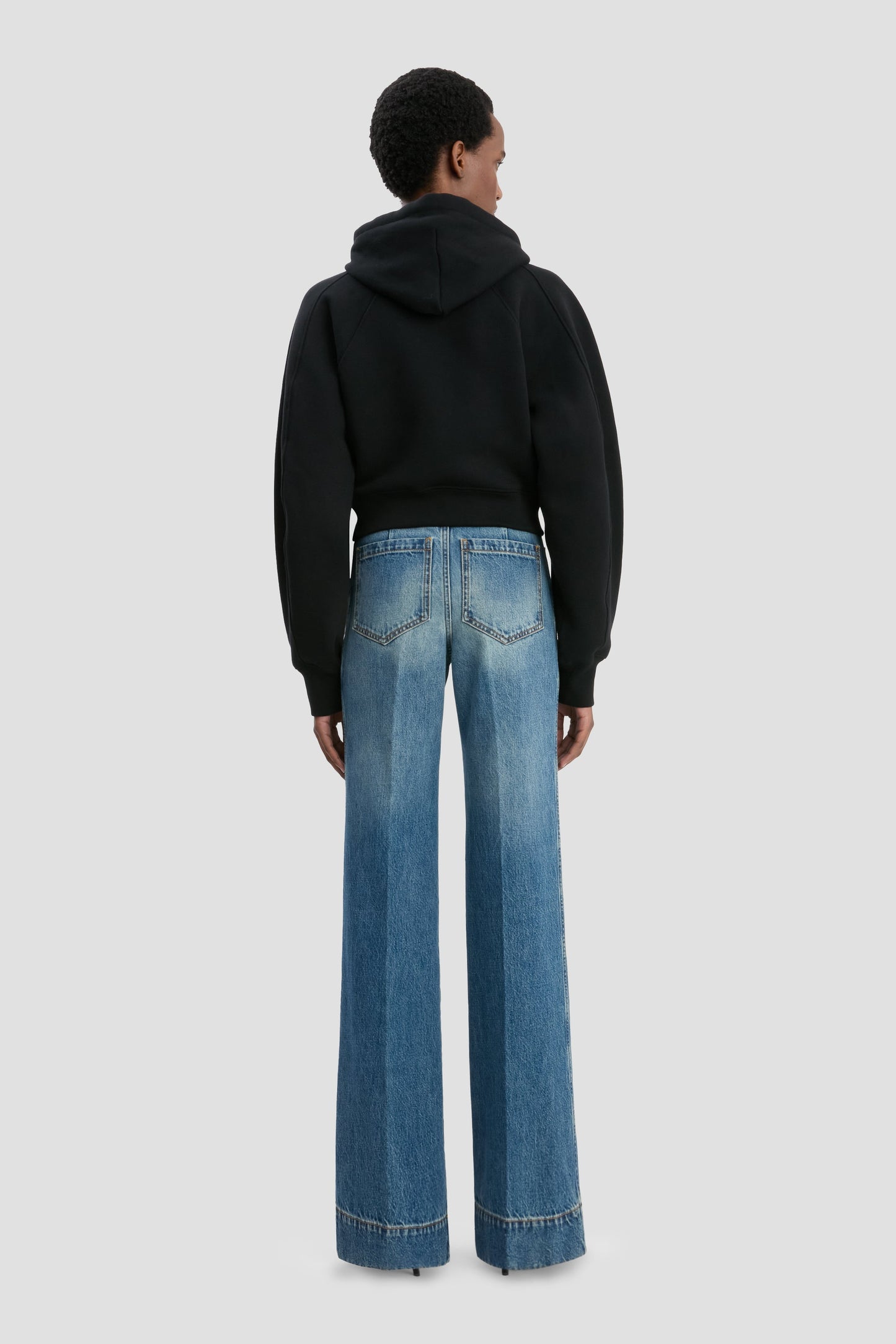 Cropped Raglan Hoodie In Black