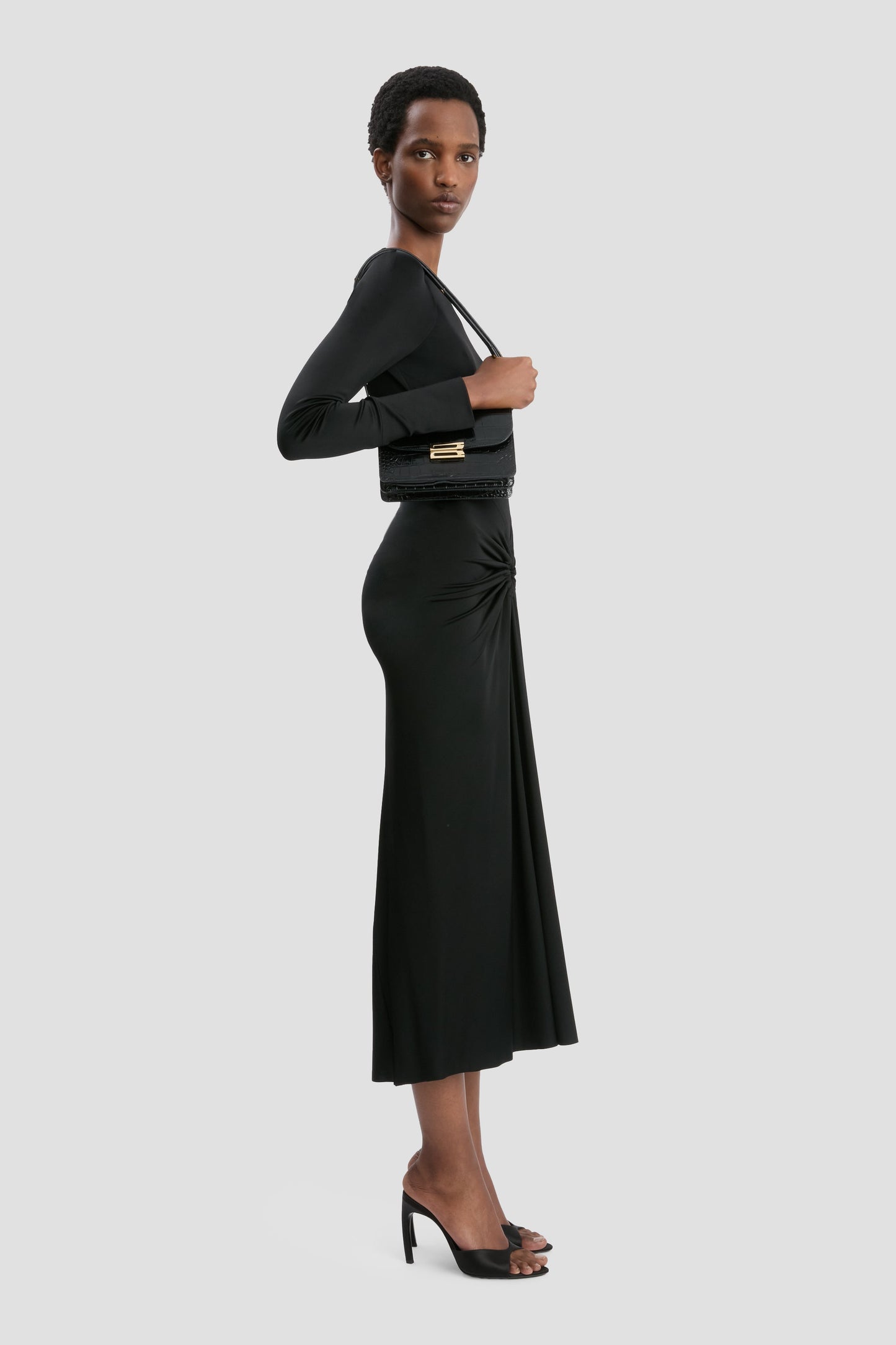 Long Sleeve Gathered Midi Dress In Black