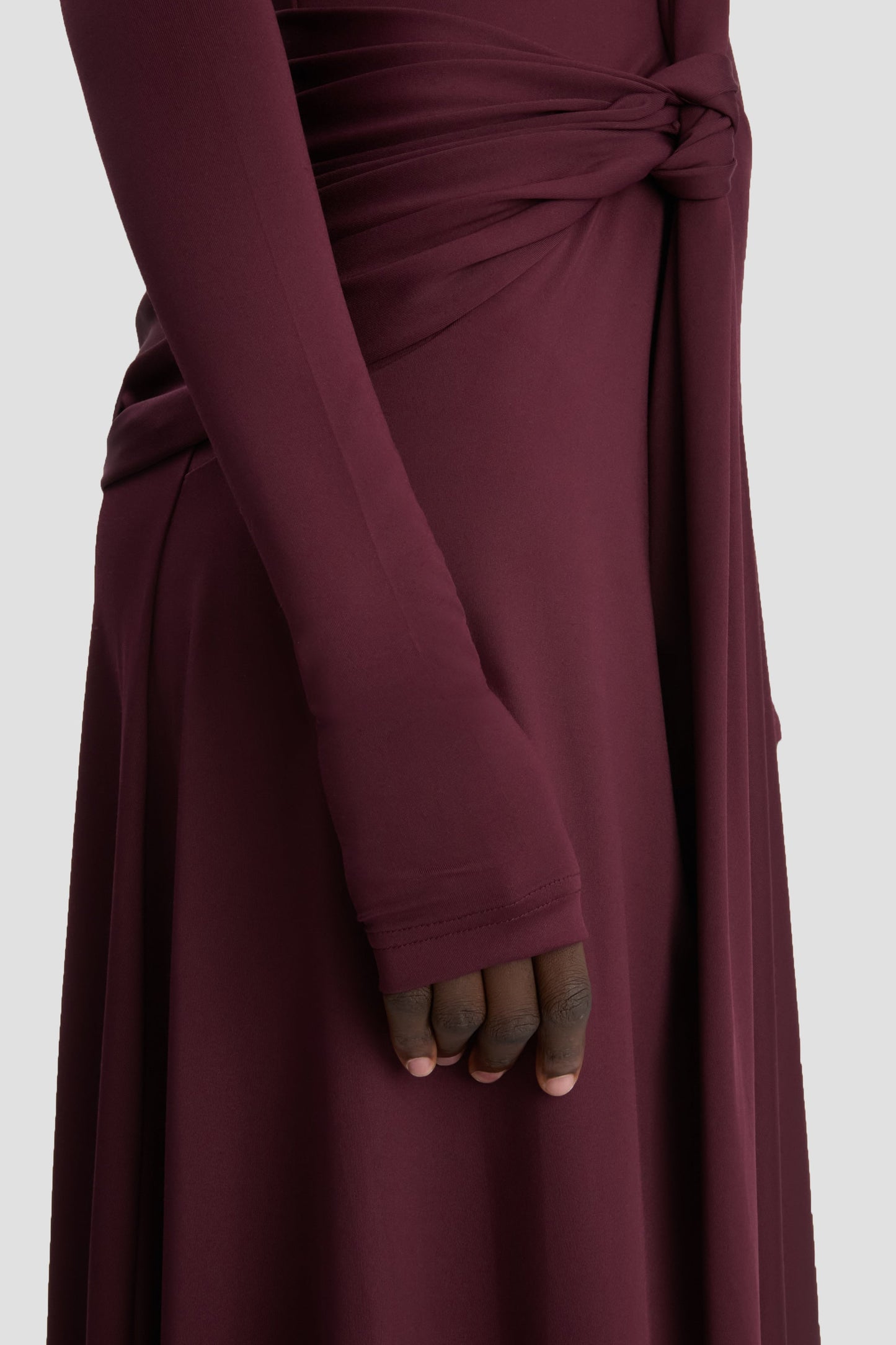 Twist Detail High Neck Midi Dress In Merlot
