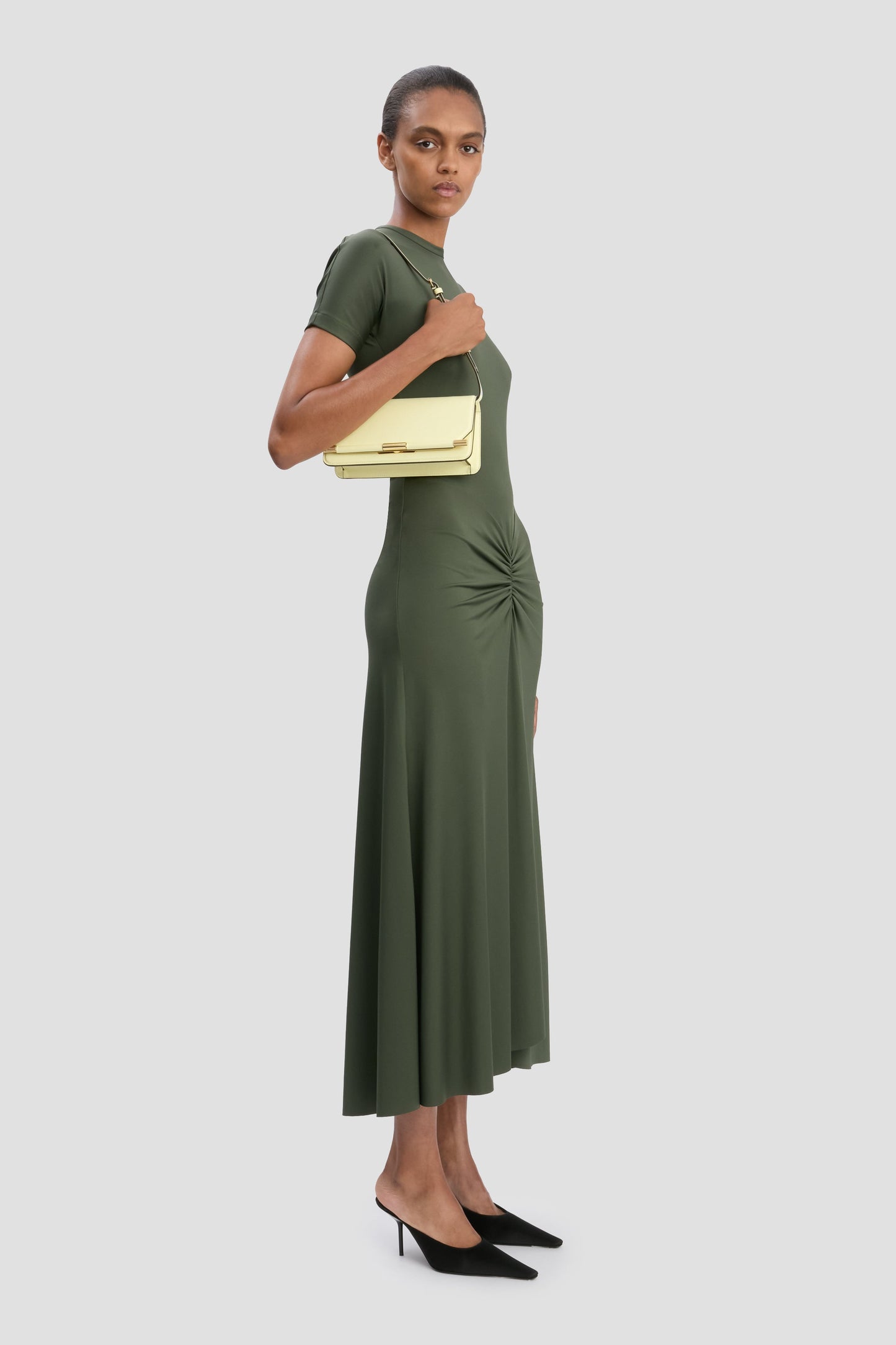 202 Clutch Bag In Daffodil Yellow Smooth Leather