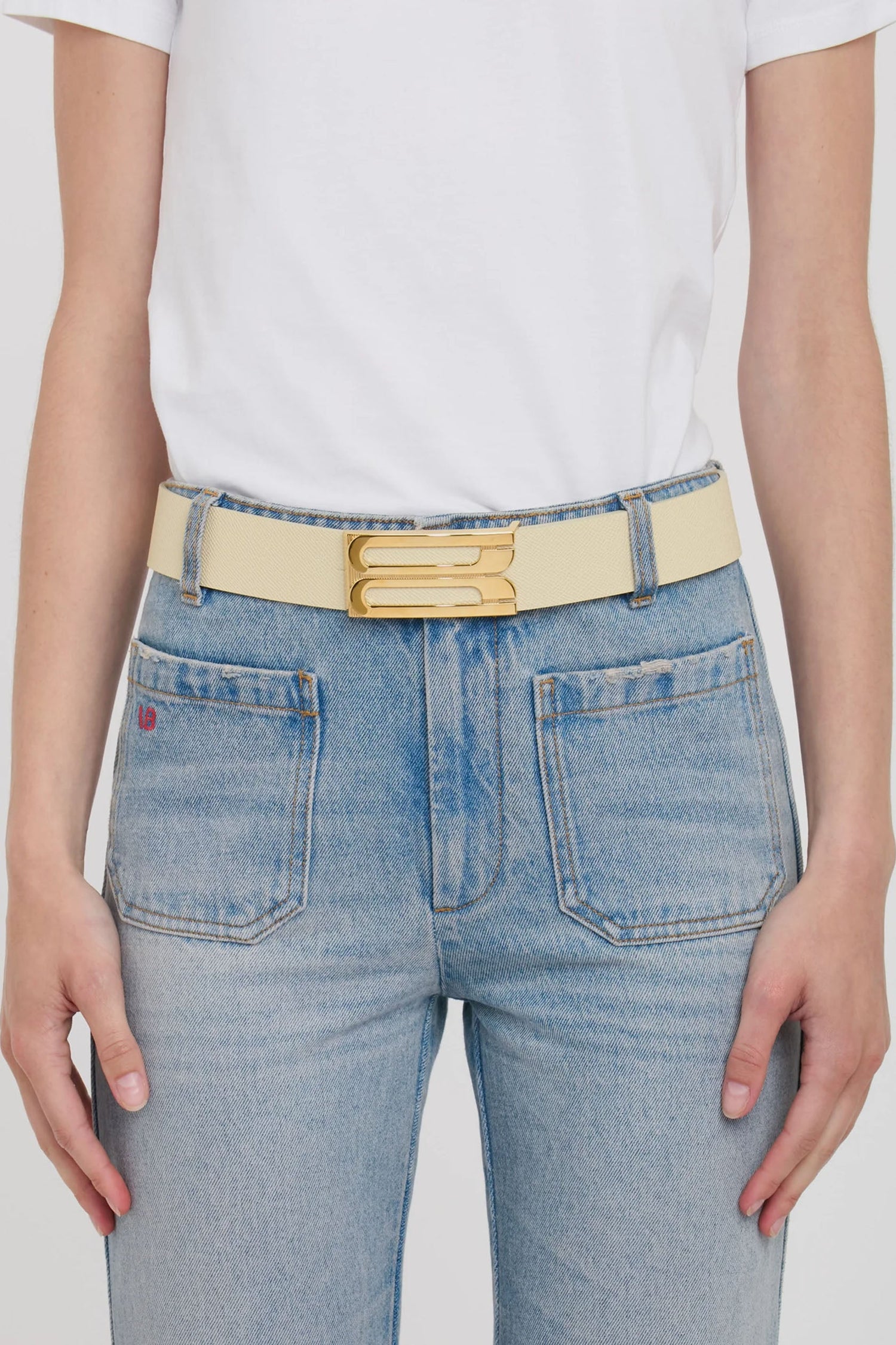 Jumbo Dorian Belt In Ivory Grained Leather