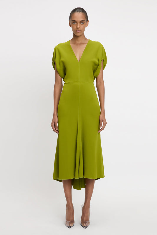 Blouson Detail Midi Dress In Parakeet