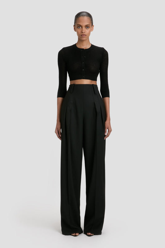 Cropped Sleeve Cardigan In Black