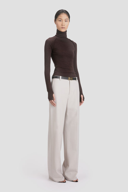 Classic Straight Leg Trouser In Pumice