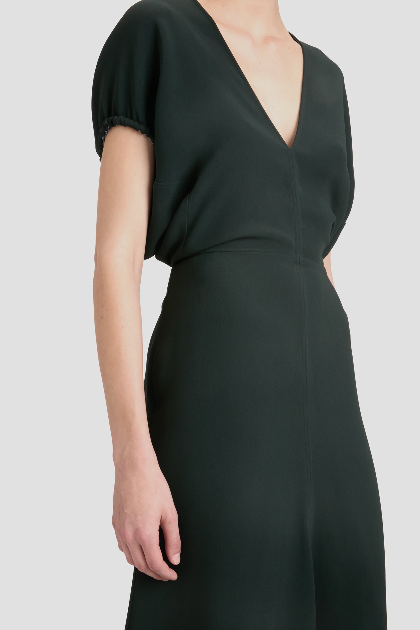 Blouson Detail Midi Dress In Dark Pine