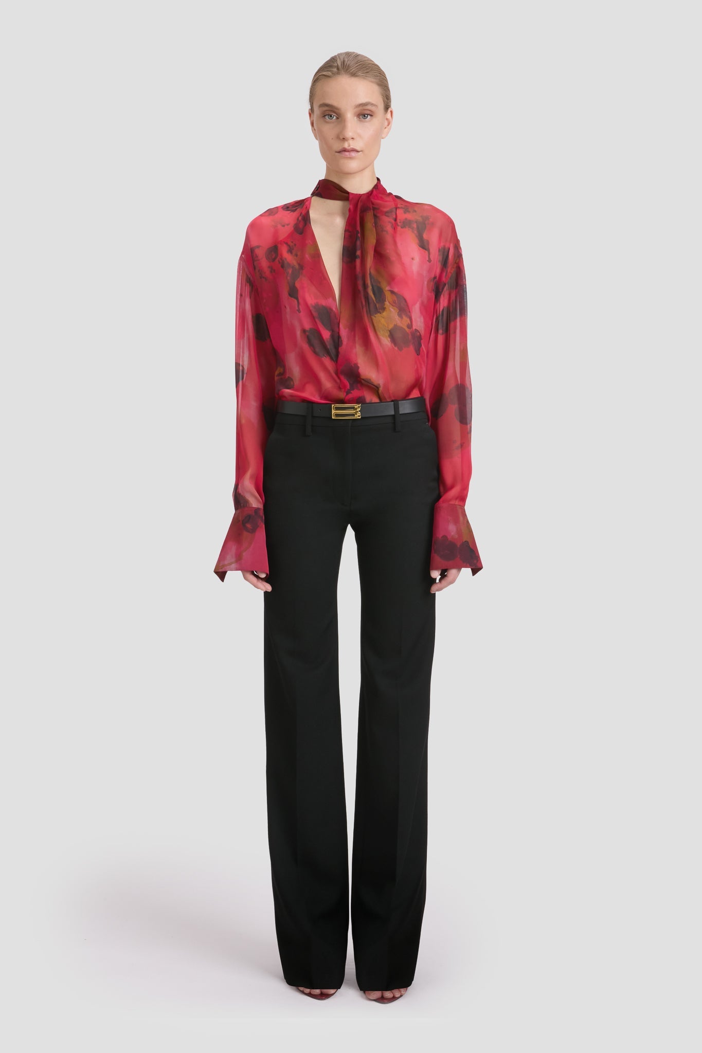 Tailored Straight Leg Trouser In Black