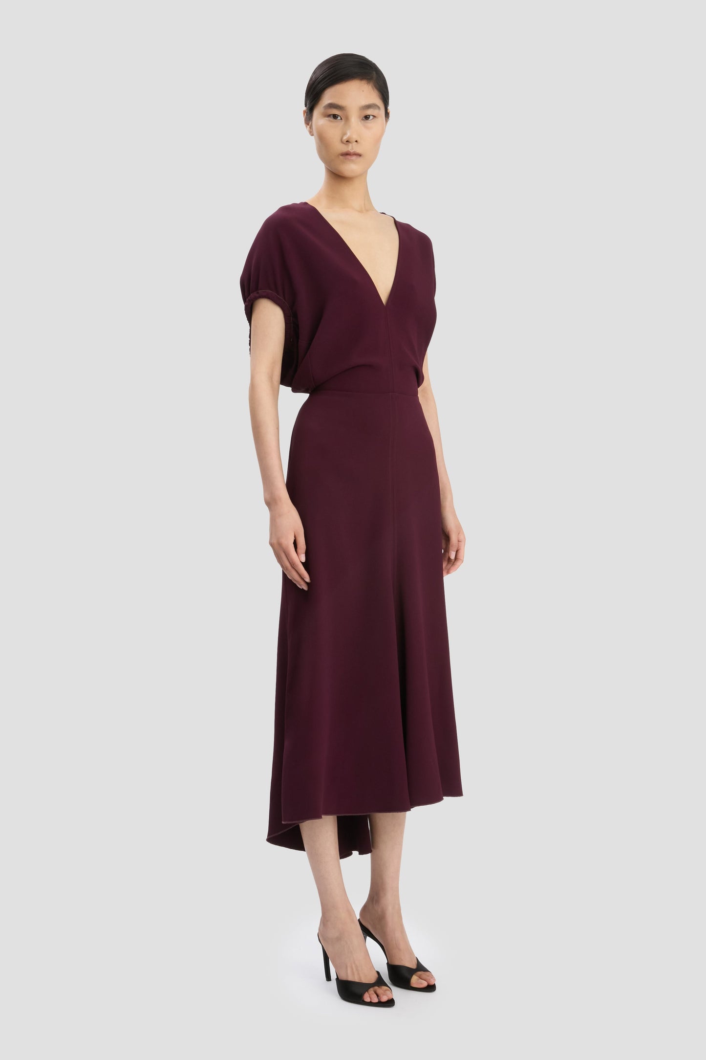 Blouson Detail Midi Dress In Merlot