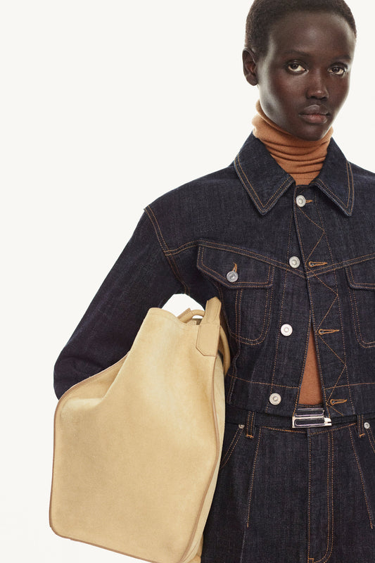 Cropped Denim Jacket In Indigo Rinse